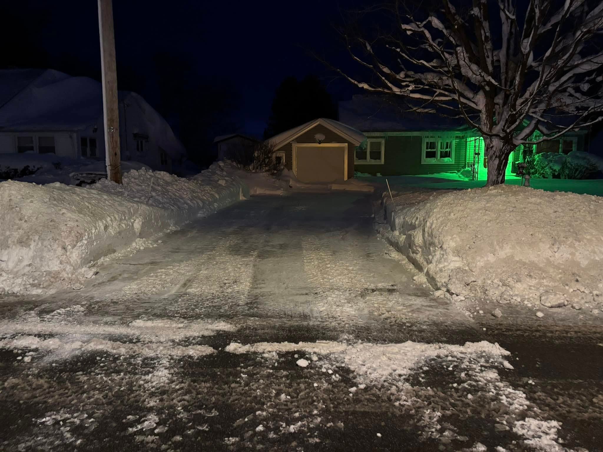 315 SnoBlow at work